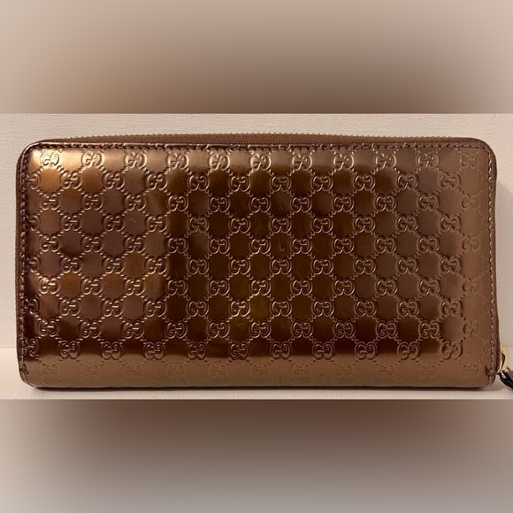 Gucci, Microguccissima Pattern Patent Leather Continental Wallet, Authentic - Picture 3 of 15
